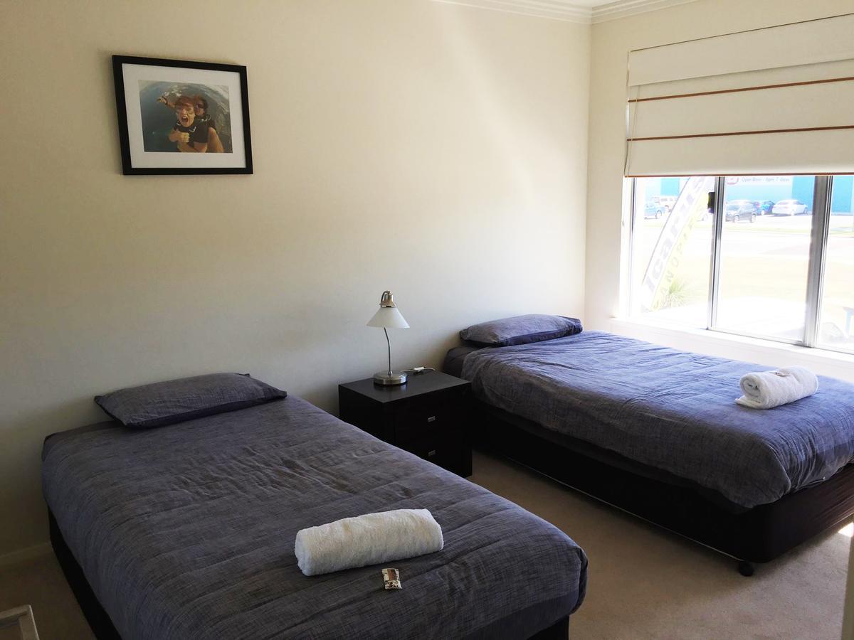 Blue Sky Apartment Jurien Bay Bagian luar foto